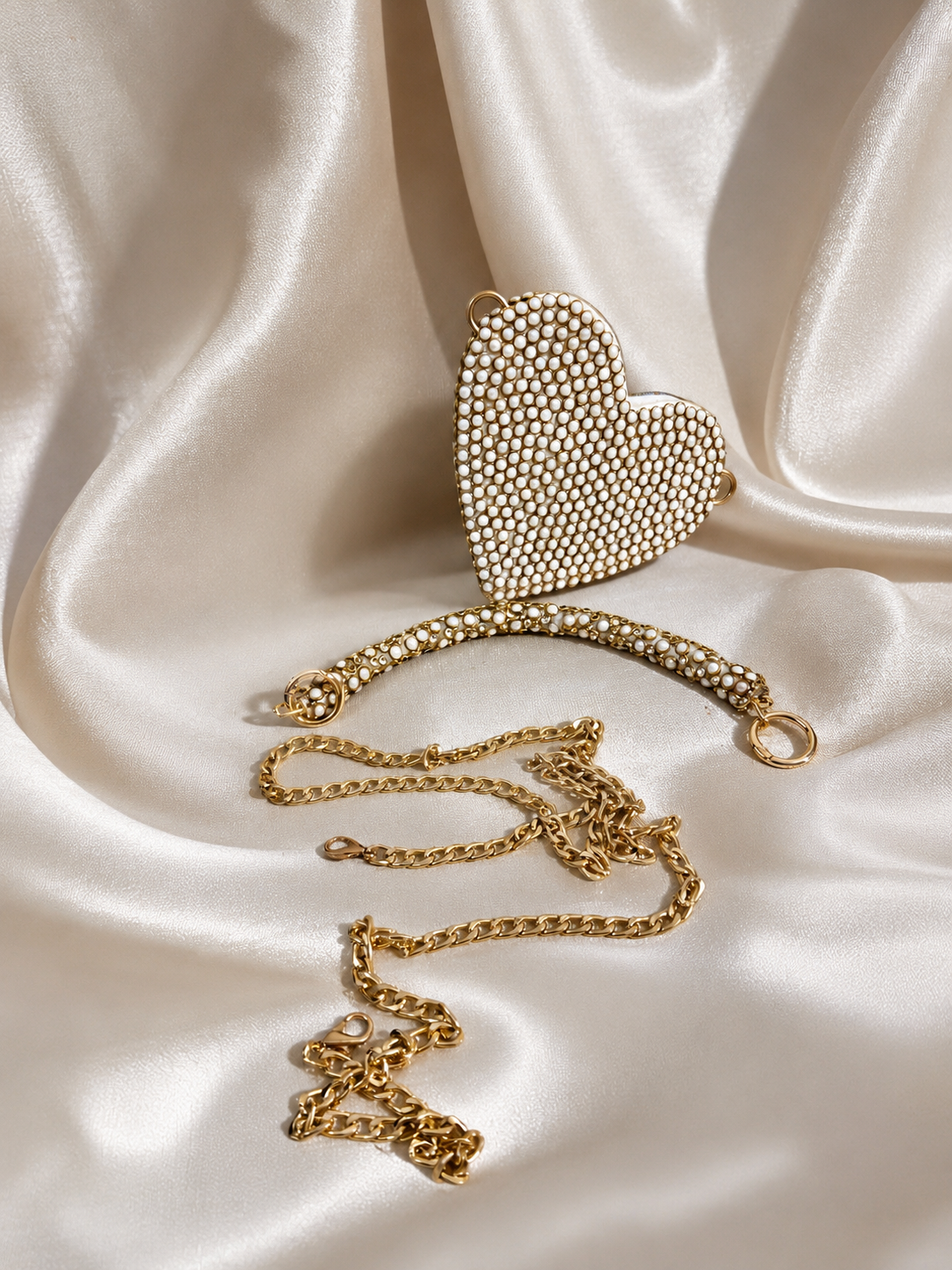 Pearl Amour Clutch